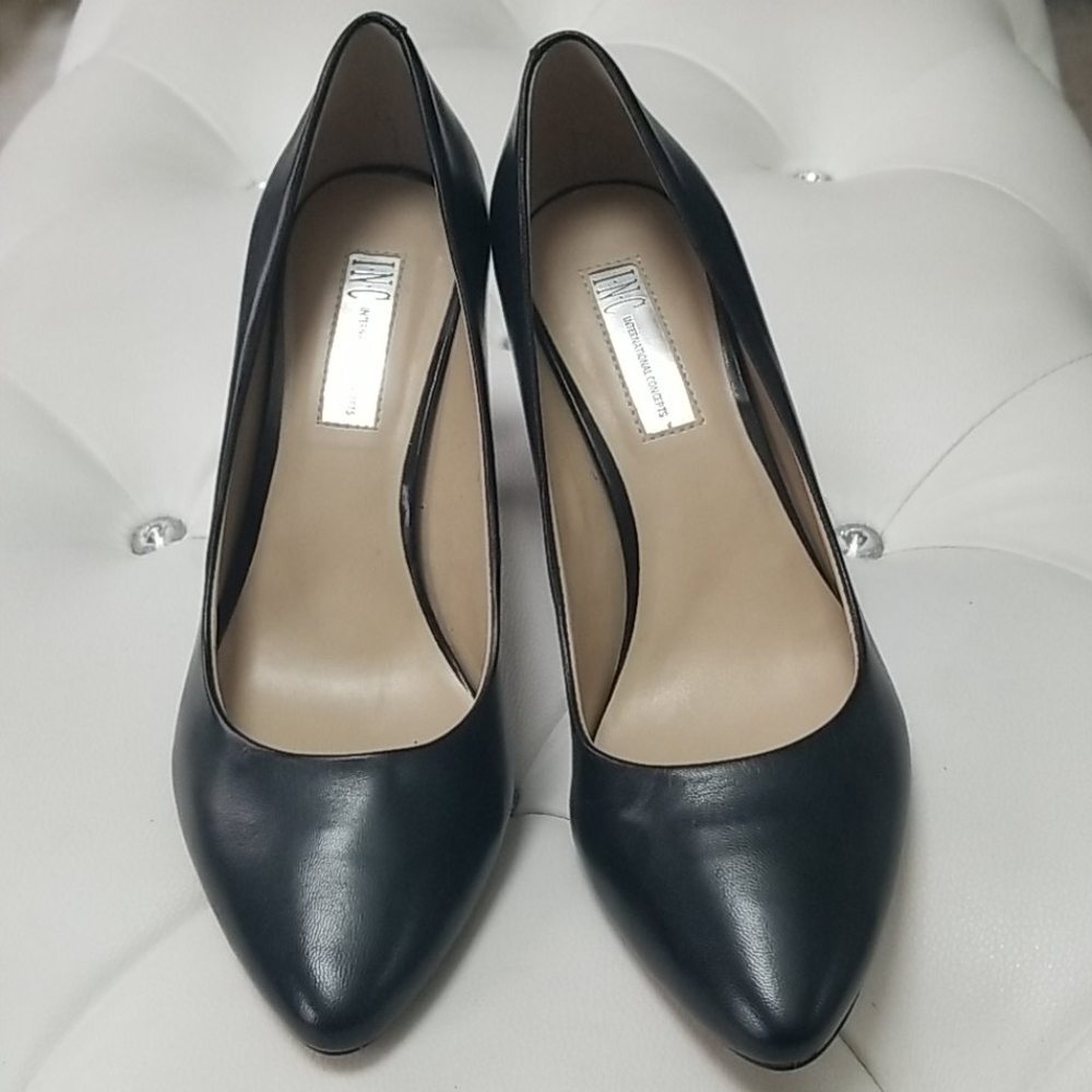 INC International 3.5 inch black heels size 9